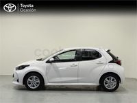Usado Toyota Yaris Hybrid Active 116 CV (85 kW) 2021 Blanco Berlina