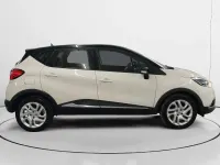Usado Renault Captur Zen 90 CV (66 kW) 2016 Beige SUV