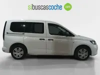 Usado VW Caddy 102 CV (75 kW) 2022 Blanco Monovolumen