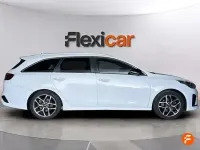 Usado Kia Ceed GT GT-Line 120 CV (88 kW) 2019 Blanco Familiar