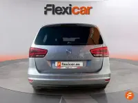 Usado Seat Alhambra 150 CV (110 kW) 2022 Gris Monovolumen
