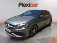 Usado Mercedes A200 139 CV (102 kW) 2018 Gris Utilitario