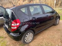 Usado Mercedes A160 Classic 102 CV (75 kW) 2005 Negro Monovolumen