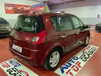 Usado Renault Scénic II Privilege 130 CV (95 kW) 2008 Granate Monovolumen