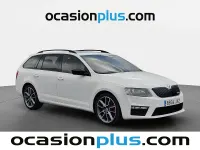 Usado Skoda Octavia RS 184 CV (135 kW) 2017 Blanco Familiar