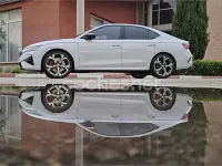 Usado Skoda Octavia RS 265 CV (194 kW) 2025 Blanco Berlina