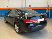 Usado Hyundai Sonata Style 161 CV (118 kW) 2007 Negro Berlina