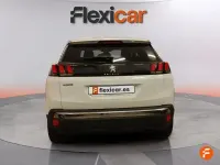 Usado Peugeot 3008 Allure 130 CV (95 kW) 2018 Blanco SUV