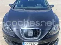 Usado Seat Leon Stylance 140 CV (102 kW) 2006 Negro Utilitario