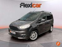 Usado Ford Tourneo Courier Ambiente 102 CV (75 kW) 2018 Gris Monovolumen