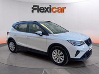 Usado Seat Arona Style 110 CV (80 kW) 2022 Blanco SUV
