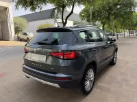 Usado Seat Ateca 150 CV (110 kW) 2017 Gris / plata SUV