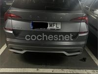Usado Skoda Kamiq Ambition 110 CV (80 kW) 2023 Gris / plata SUV