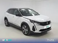 Usado Peugeot 3008 Allure 130 CV (95 kW) 2020 Blanco SUV