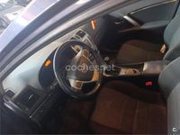 Usado Toyota Avensis Advance 124 CV (91 kW) 2015 Negro Berlina