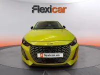 Usado Peugeot 208 Allure 101 CV (74 kW) 2025 Verde Utilitario