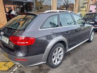 Usado Audi A4 Allroad Exclusive 177 CV (130 kW) 2012 Gris / plata Familiar