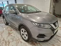 Usado Nissan Qashqai Acenta 140 CV (102 kW) 2022 Gris / plata SUV