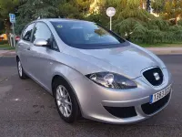 Usado Seat Altea Reference 102 CV (75 kW) 2005 Gris / plata Monovolumen