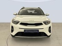Usado Kia Stonic 84 CV (61 kW) 2023 Blanco SUV