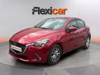 Usado Mazda 2 Edition 90 CV (66 kW) 2017 Rojo Utilitario