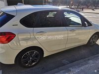 Usado BMW 225 Active Tourer iPerformance 224 CV (164 kW) 2019 Blanco Monovolumen