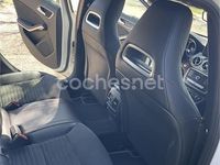Usado Mercedes GLA180 122 CV (89 kW) 2019 Blanco SUV