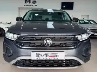 Usado VW T-Roc Life 150 CV (110 kW) 2022 Gris / plata SUV
