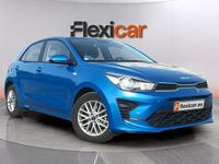 Usado Kia Rio 101 CV (74 kW) 2022 Azul Berlina