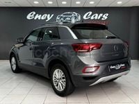 Usado VW T-Roc Life 110 CV (80 kW) 2023 Gris / plata SUV