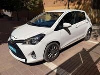 Usado Toyota Yaris Active 69 CV (50 kW) 2016 Blanco Utilitario