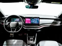 Usado Skoda Octavia SportLine 150 CV (110 kW) 2025 Rojo Utilitario