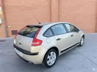 Usado Citroën C4 92 CV (67 kW) 2007 Beige Berlina