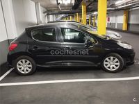 Usado Peugeot 207 70 CV (51 kW) 2009 Negro Berlina