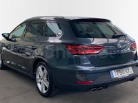 Usado Seat Leon FR 150 CV (110 kW) 2019 Gris / plata Familiar