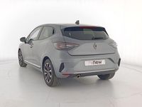 Usado Renault Clio V Techno 90 CV (66 kW) 2024 Gris / plata Berlina