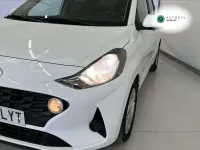 Usado Hyundai i10 67 CV (49 kW) 2022 Blanco Utilitario