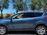 Usado Ford Kuga Trend 120 CV (88 kW) 2019 Azul SUV