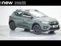 Usado Dacia Sandero Expression 100 CV (73 kW) 2025 Verde Berlina