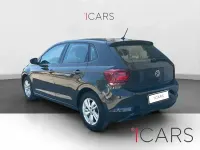 Usado VW Polo Advance 80 CV (58 kW) 2019 Gris / plata Utilitario