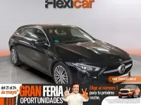 Usado Mercedes CLA220 Shooting Brake 190 CV (139 kW) 2021 Negro Familiar