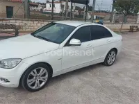 Usado Mercedes C220 Avantgarde 150 CV (110 kW) 2008 Blanco Berlina