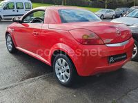 Usado Opel Tigra Enjoy 70 CV (51 kW) 2006 Rojo Descapotable