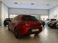 Usado Seat Leon FR 150 CV (110 kW) 2019 Granate Berlina