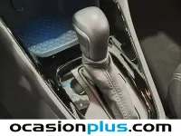 Usado Toyota Yaris Plus 116 CV (85 kW) 2022 Utilitario