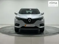 Usado Renault Kadjar Zen 140 CV (102 kW) 2021 Plateado SUV