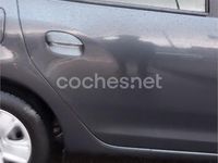 Usado Dacia Logan Lauréate 90 CV (66 kW) 2017 Gris / plata Berlina