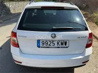 Usado Skoda Octavia Ambition 116 CV (85 kW) 2018 Blanco Familiar