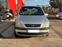 Usado Opel Zafira Comfort 100 CV (73 kW) 1999 Gris / plata Monovolumen
