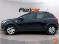 Usado Dacia Sandero Essentiel 101 CV (74 kW) 2023 Negro Utilitario
